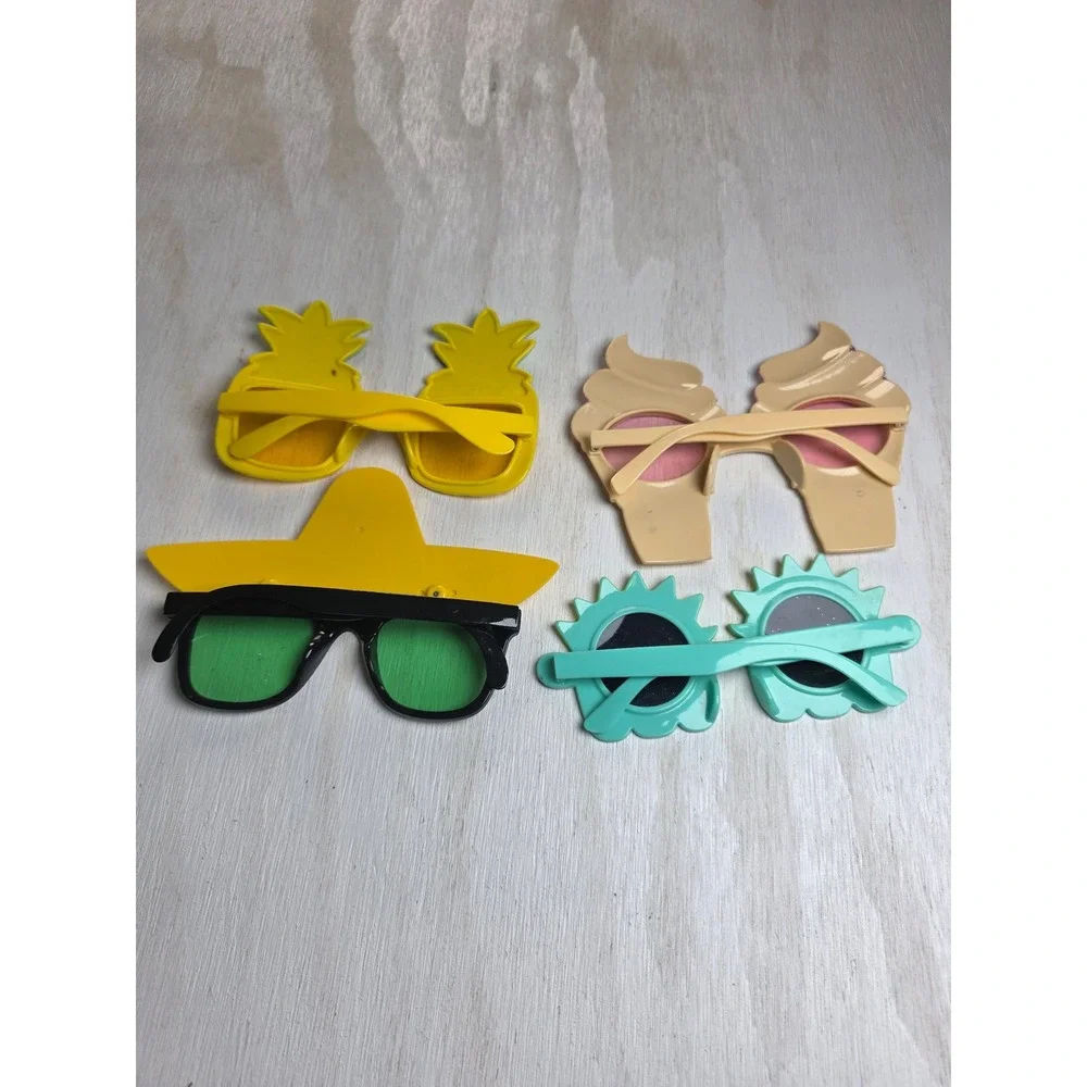 Kids Novelty Party Sunglasses Lot 4 Pack Pineapple Ice Cream Sombrero Dinosaur